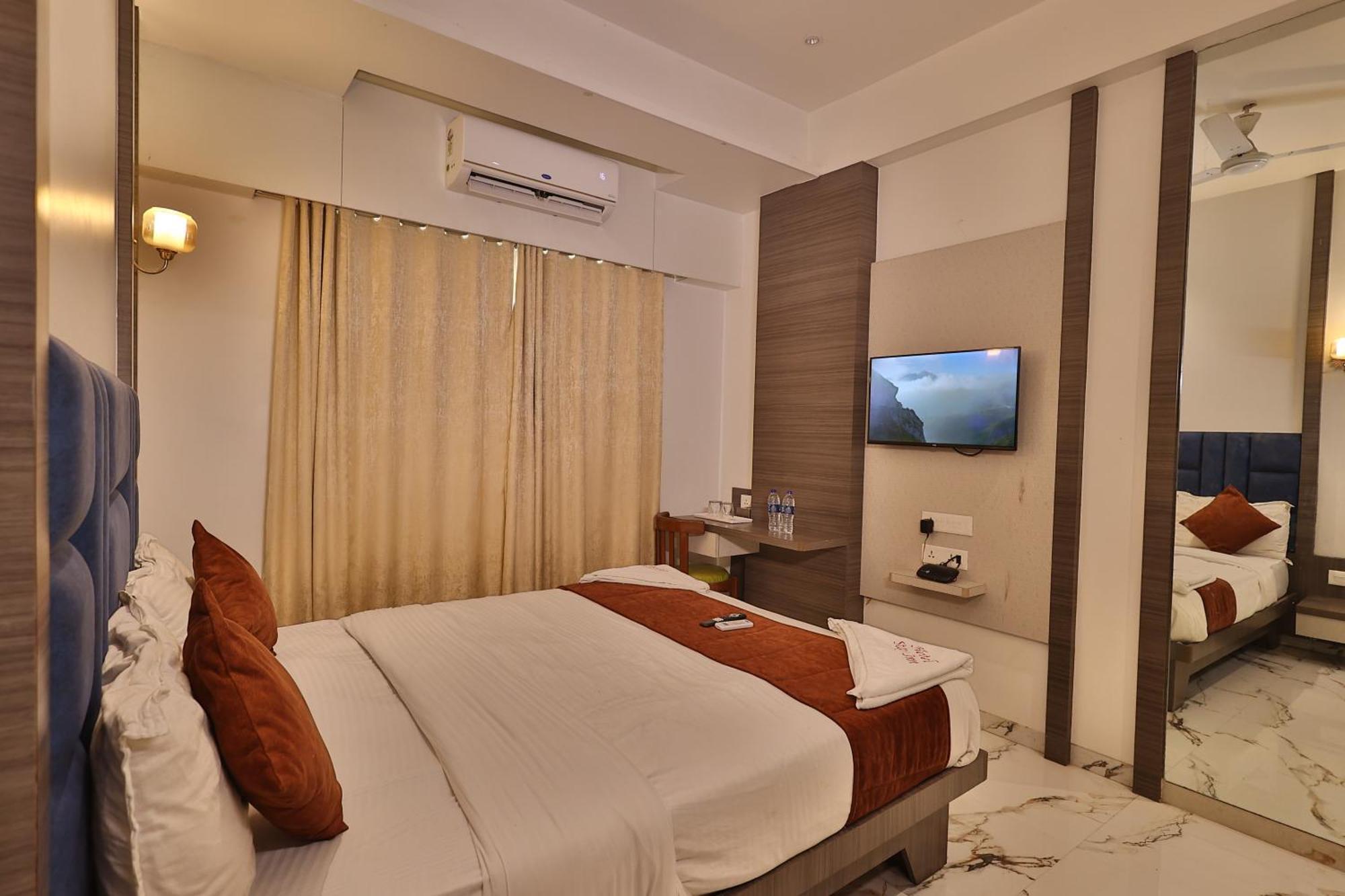Hotel Stay Inn Нави Мумбай Екстериор снимка